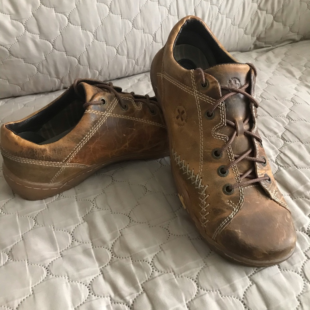 Men’s Dr Martens Camel Brown Casual Shoes